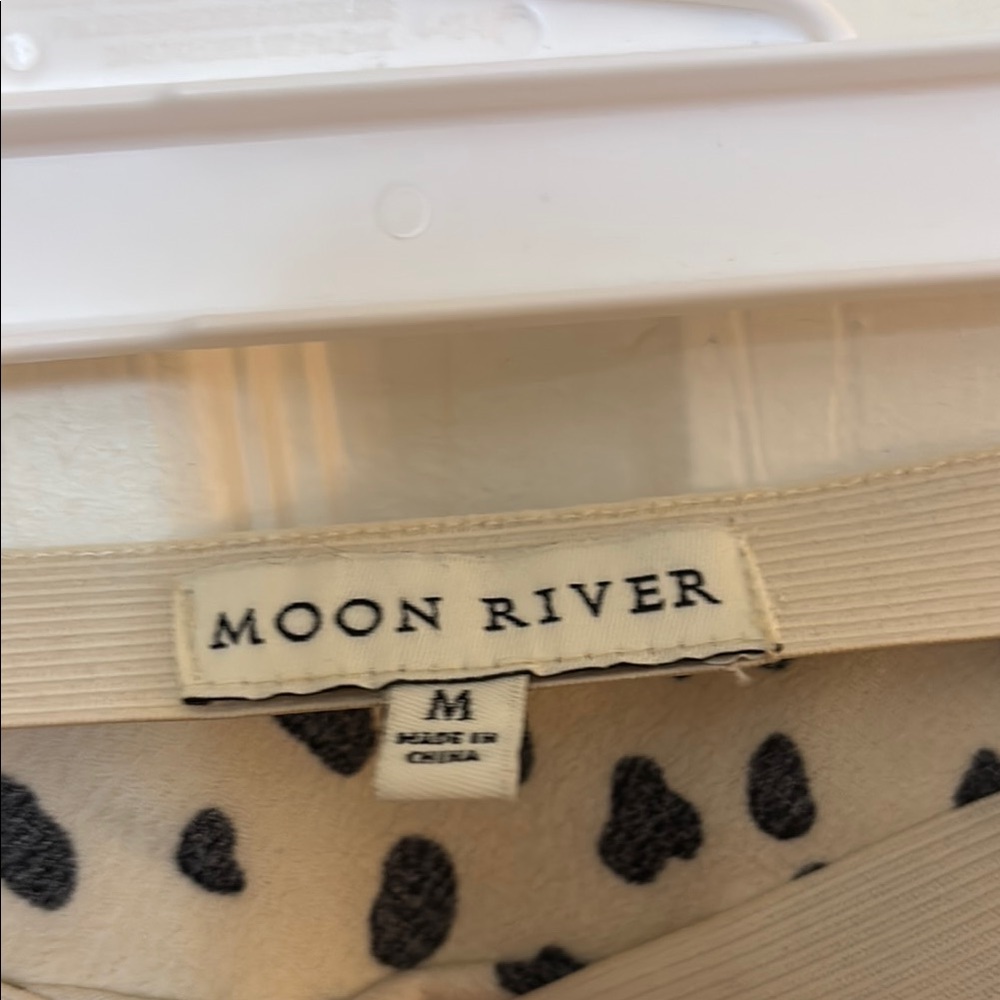 Moon River Cream and Black Patterned skirt - Picture 2 of 3